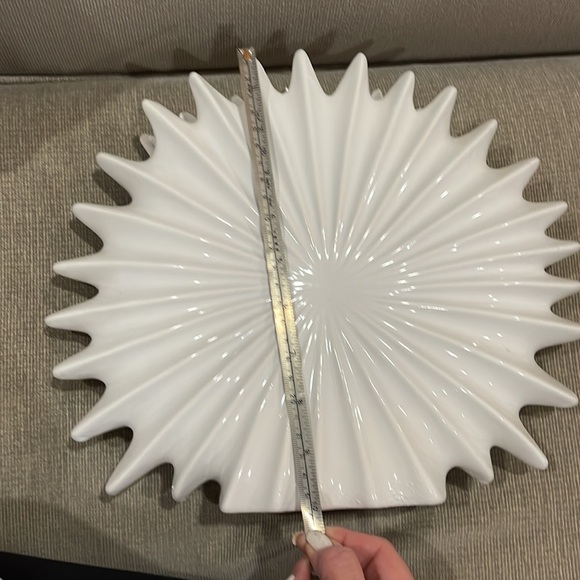 White Ceramic Vase - Picture 5 of 5